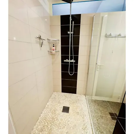 En Famille Face - A Pontaillac * Royan